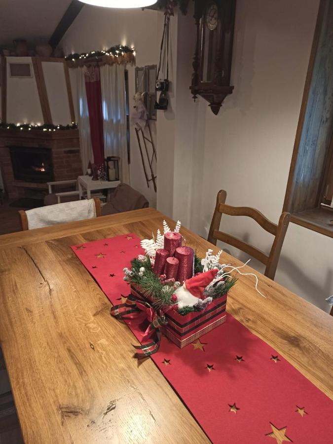 Dorina Hiza Villa Karlovac Buitenkant foto