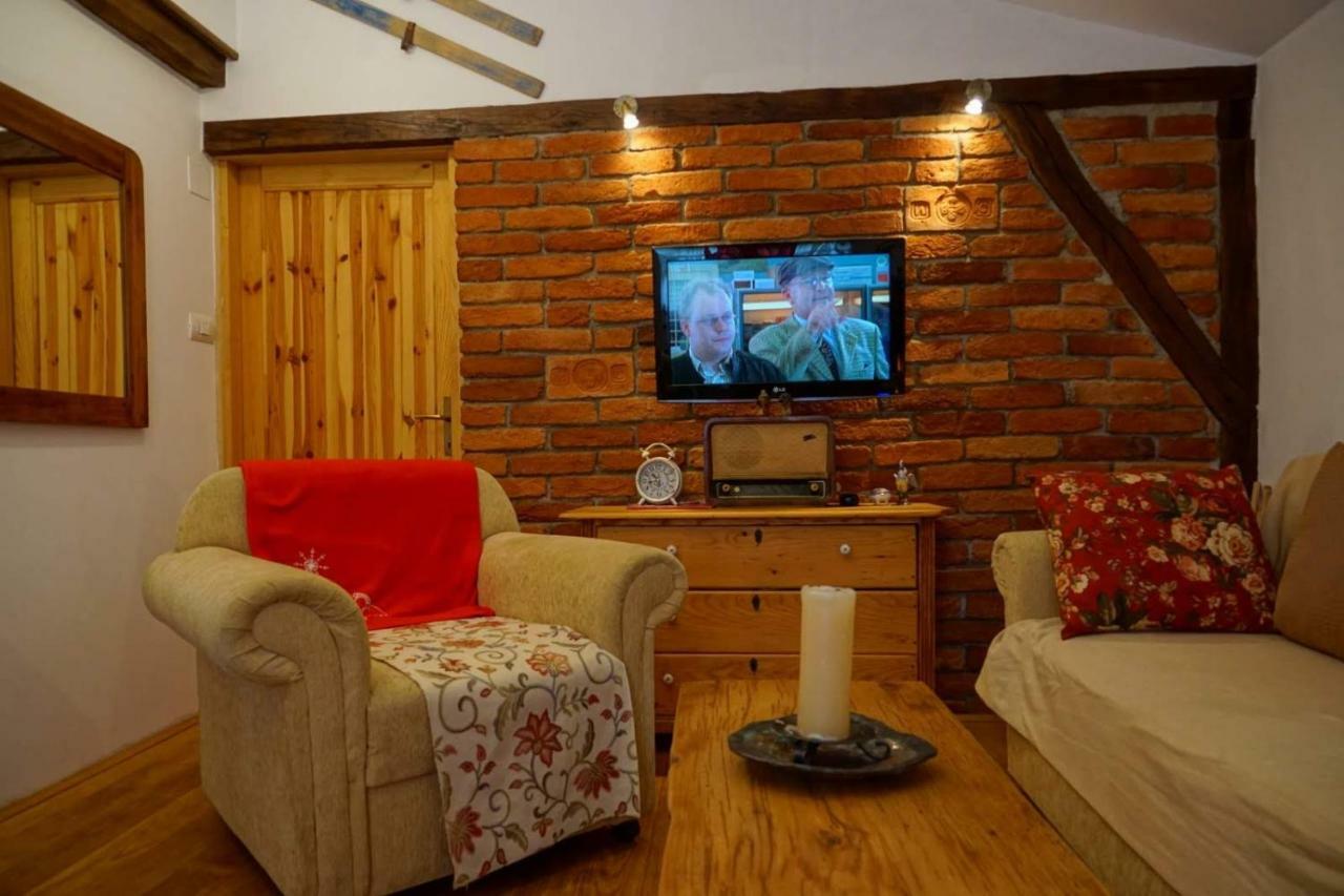 Dorina Hiza Villa Karlovac Buitenkant foto