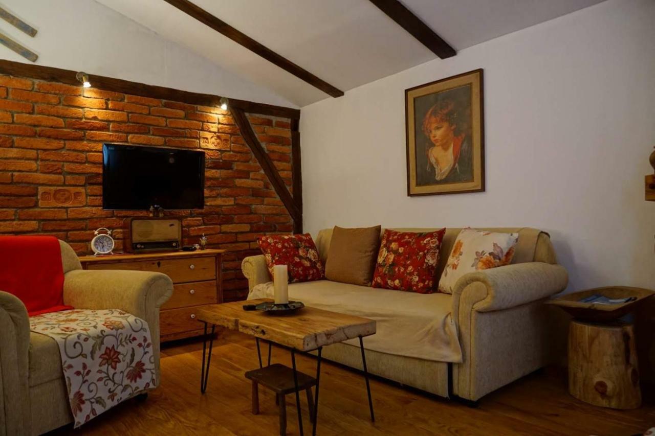Dorina Hiza Villa Karlovac Buitenkant foto