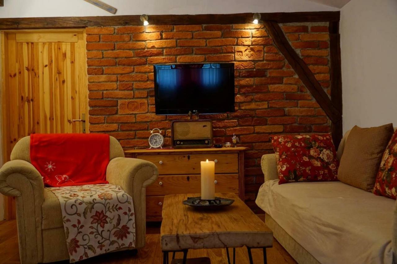 Dorina Hiza Villa Karlovac Buitenkant foto